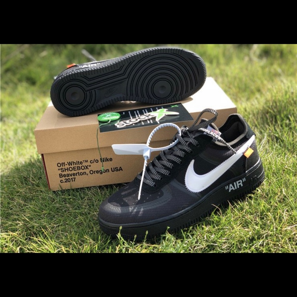 The Air Force 1 Low Off-White Black White